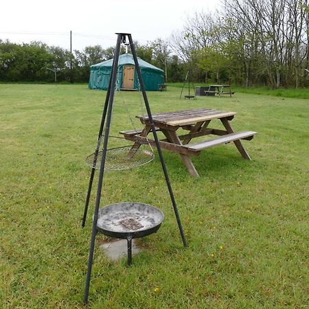 Alder Yurt Wych Elm Glamping Helston Exterior photo